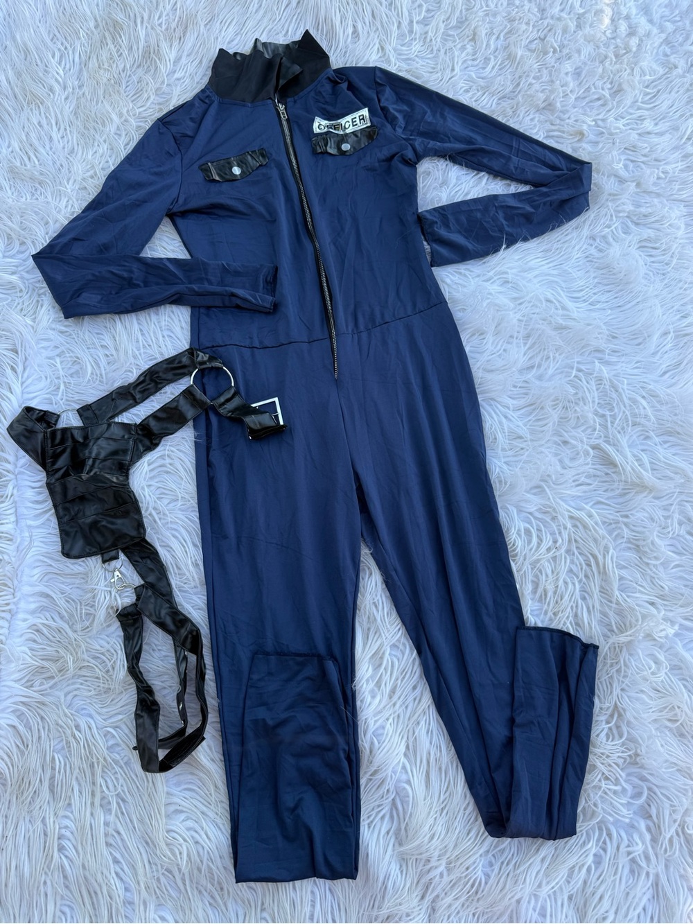 Womens police costume (B6)